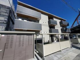 滋賀県彦根市古沢町 3階建 築1年4ヶ月