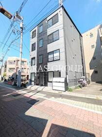 ヴィクトワール方南 4階建