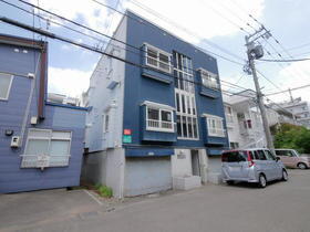 北海道札幌市中央区南十九条西１５ 3階建 築34年8ヶ月