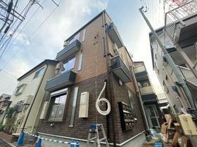 東京都足立区扇２ 3階建 築1年5ヶ月