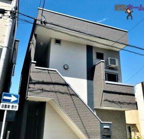 愛知県名古屋市千種区千種１ 2階建 築9年5ヶ月