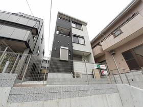 愛知県名古屋市瑞穂区軍水町２ 3階建 築1年11ヶ月