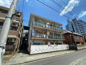メゾン矢島 3階建