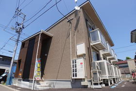 ｅａｓｔ　ｍａｒｅ 2階建