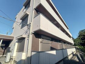 神奈川県横浜市港北区篠原町 3階建 築4年6ヶ月