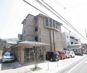 ＳＡＮ　ＳＩＲＯ 4階建
