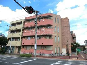 千葉県千葉市中央区長洲１ 4階建 築18年8ヶ月