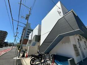 Ｌａ　Ｆｉｏｒｅ　Ａｍａ