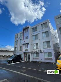 北海道札幌市西区二十四軒一条２ 4階建 築17年6ヶ月