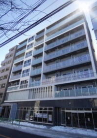 東京都中野区弥生町１ 8階建 築6年6ヶ月