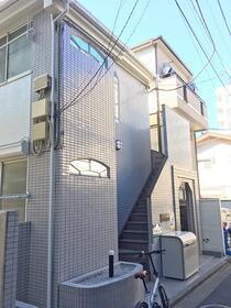 サットンプレイスＳ