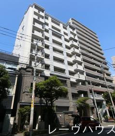 福岡県福岡市中央区平尾１ 10階建 築16年7ヶ月