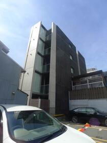 愛知県名古屋市中区新栄３ 5階建 築8年9ヶ月