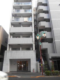 東京都中野区本町４ 9階建 築18年4ヶ月