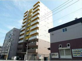 北海道札幌市中央区南五条西１ 11階建 築17年6ヶ月