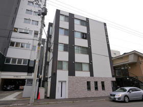 北海道札幌市中央区南五条西８ 5階建 築7年6ヶ月