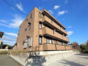 セジュール玉川 3階建
