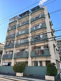 東京都板橋区高島平９ 6階建 築46年6ヶ月
