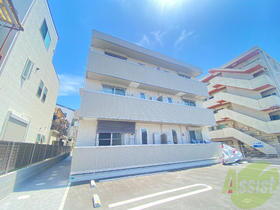 兵庫県明石市貴崎３ 3階建 築1年3ヶ月