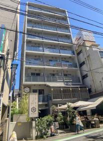 東京都目黒区上目黒３ 9階建 築8年4ヶ月