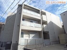 リブリ・シャルマン