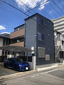 埼玉県蕨市錦町２ 3階建 築2年