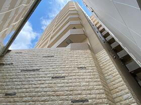 兵庫県神戸市中央区元町通４ 賃貸マンション