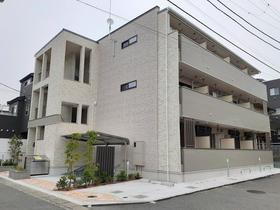 神奈川県鎌倉市大船２ 3階建 築2年1ヶ月
