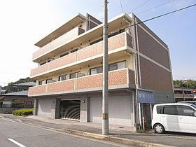 兵庫県川西市萩原１ 4階建 築27年4ヶ月