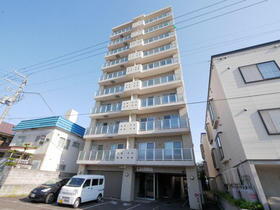 北海道札幌市中央区南八条西７ 10階建 築17年9ヶ月