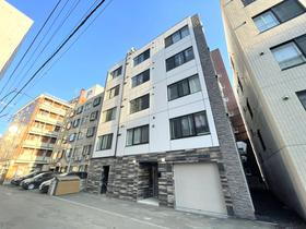 北海道札幌市中央区南五条西９ 4階建 築6年7ヶ月