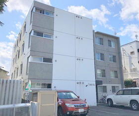 北海道札幌市中央区南十八条西７ 4階建