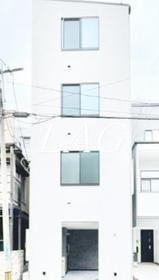埼玉県さいたま市中央区上落合８ 4階建 築1年9ヶ月
