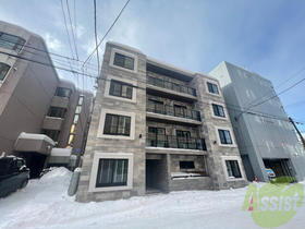 北海道札幌市中央区南九条西１２ 4階建 築1年5ヶ月