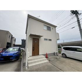 リーブルファイン川尻町戸建