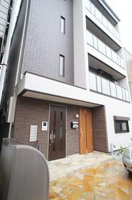 神奈川県横浜市神奈川区新町 4階建 築7年9ヶ月