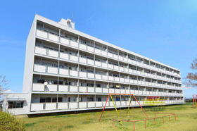 栃木県那須塩原市下永田５ 5階建 築47年7ヶ月