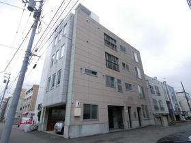 北海道札幌市中央区南九条西１３ 4階建 築28年3ヶ月