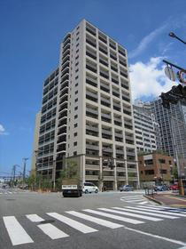 ザ・パークハウス赤坂タワーレジデンス 21階建