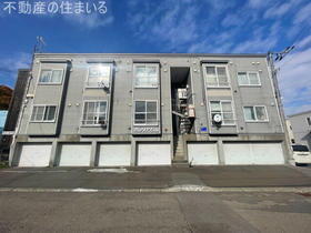 北海道札幌市南区石山東３ 3階建 築31年9ヶ月
