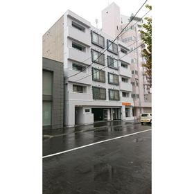 北海道札幌市中央区北五条西２４ 5階建 築30年5ヶ月