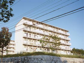 兵庫県神戸市北区ひよどり台１ 3階建 築45年7ヶ月