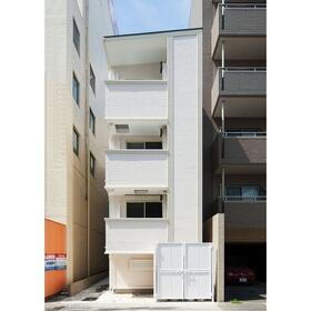 愛知県名古屋市中区新栄１ 3階建 築13年3ヶ月