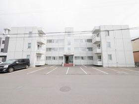 北海道札幌市東区北二十条東１３ 3階建 築37年9ヶ月