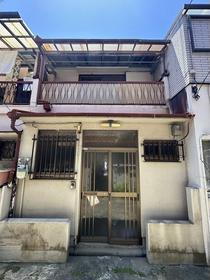 兵庫県神戸市垂水区泉が丘５ 2階建 築57年11ヶ月