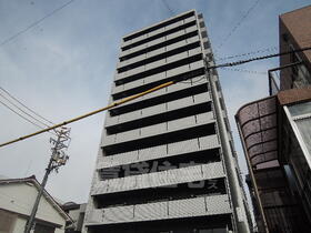 愛知県名古屋市中区新栄２ 13階建 築8年9ヶ月