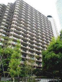 東京都港区六本木１ 20階建 築30年9ヶ月