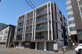 北海道札幌市中央区南十一条西７ 5階建 築9年4ヶ月