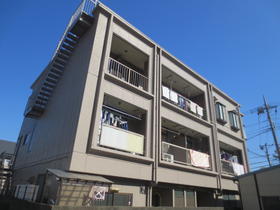 コ－ポ倉持 3階建