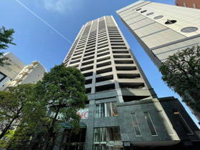 ファーストリアルタワー新宿 地上32階地下2階建